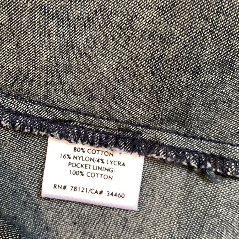 Eileen Fisher Lightweight Blue Denim Snap Front Jacket in Women's SZ M - Picture 10 of 16